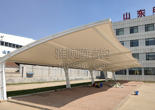膜結(jié)構(gòu)車棚